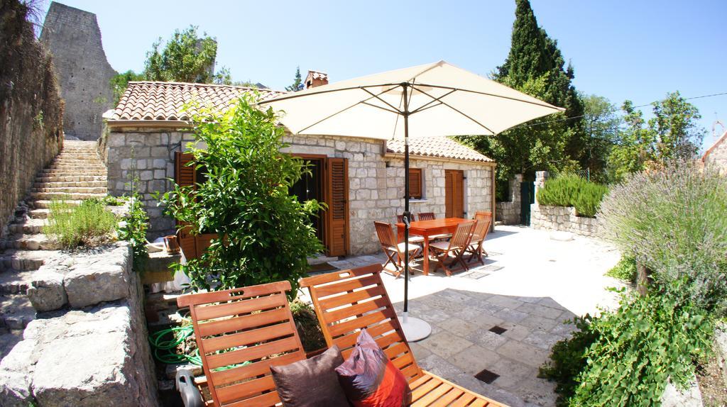 Holiday Home Korta مالي ستون المظهر الخارجي الصورة